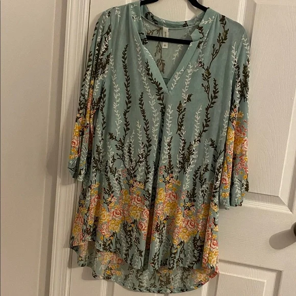 Honeyme Floral V-Neck Blouse - Green and Yellow - Picture 1 of 3